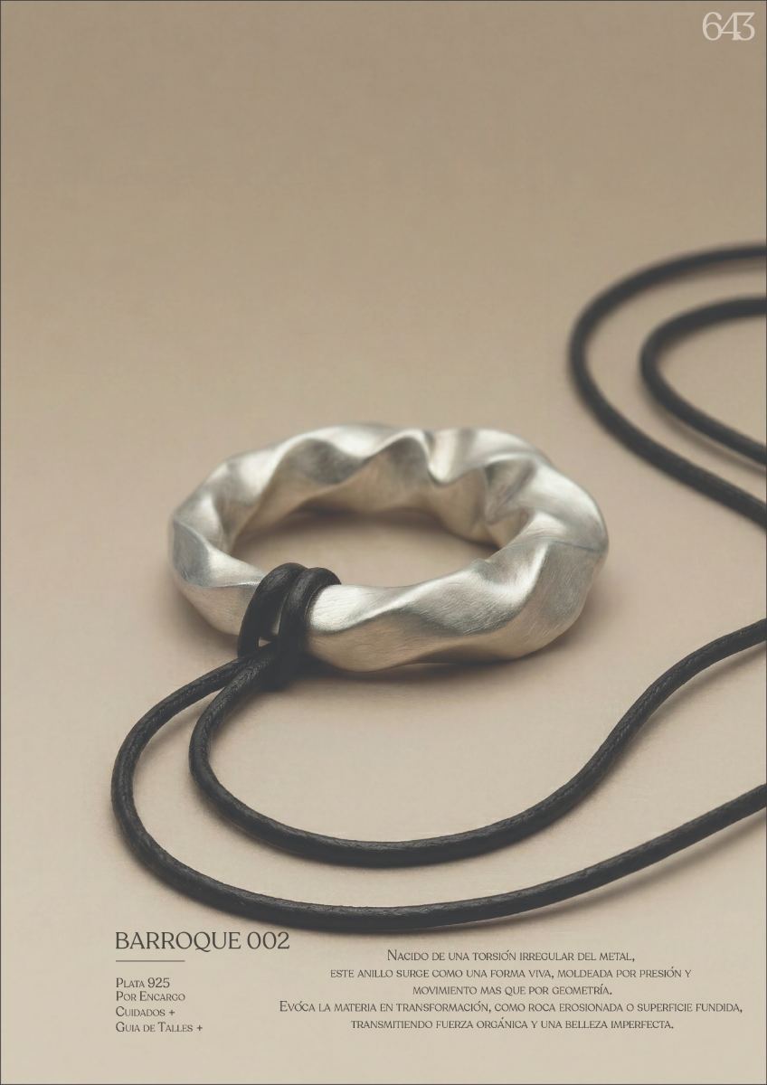 Collar Barroque String 002 — torsión irregular