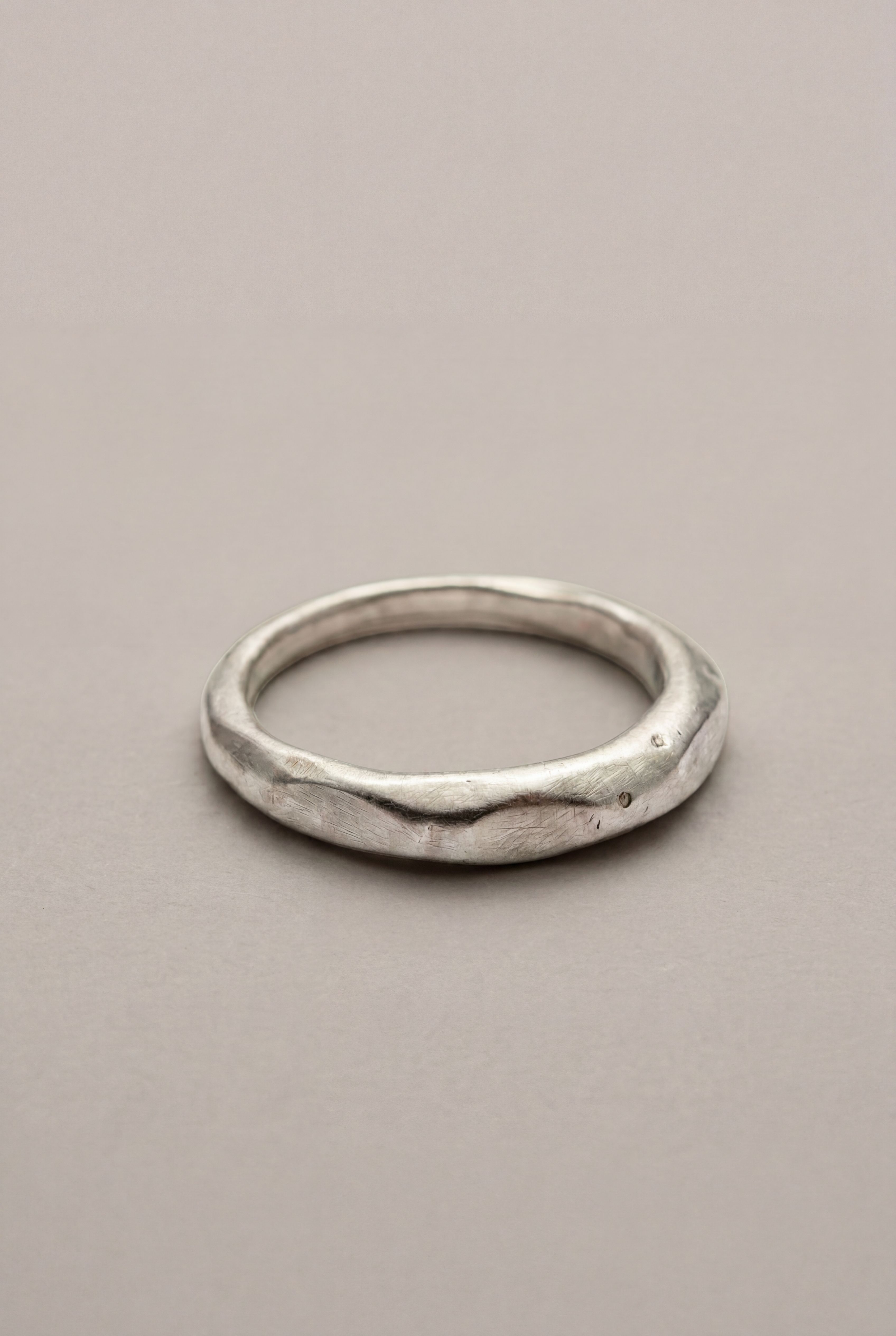 Anillo Barroque 003 — deformación libre en plata 925