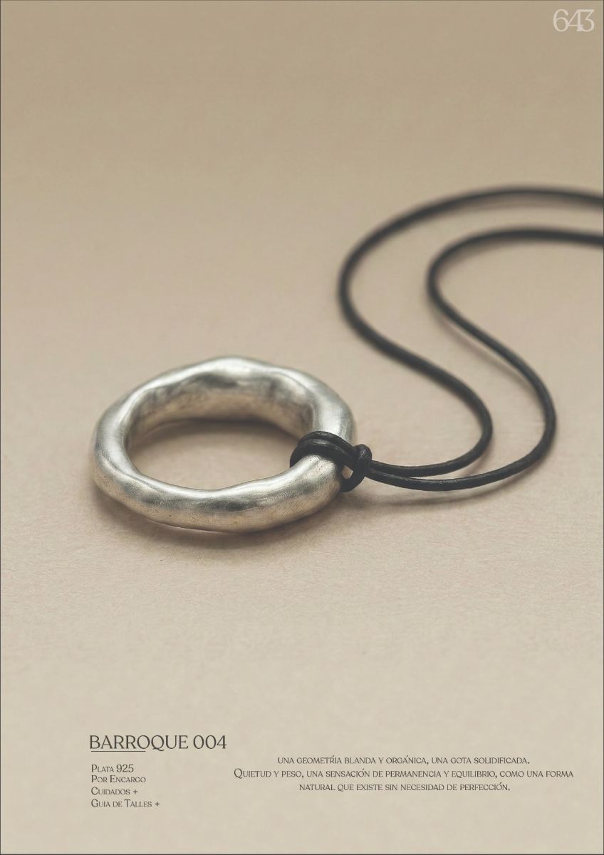 Collar Barroque String 004 — geometría blanda