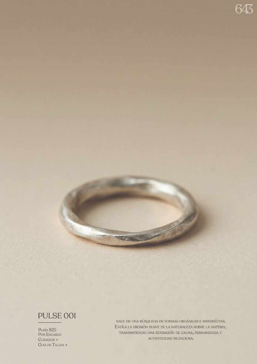 Pieza editorial 643 — plata 925 superficie