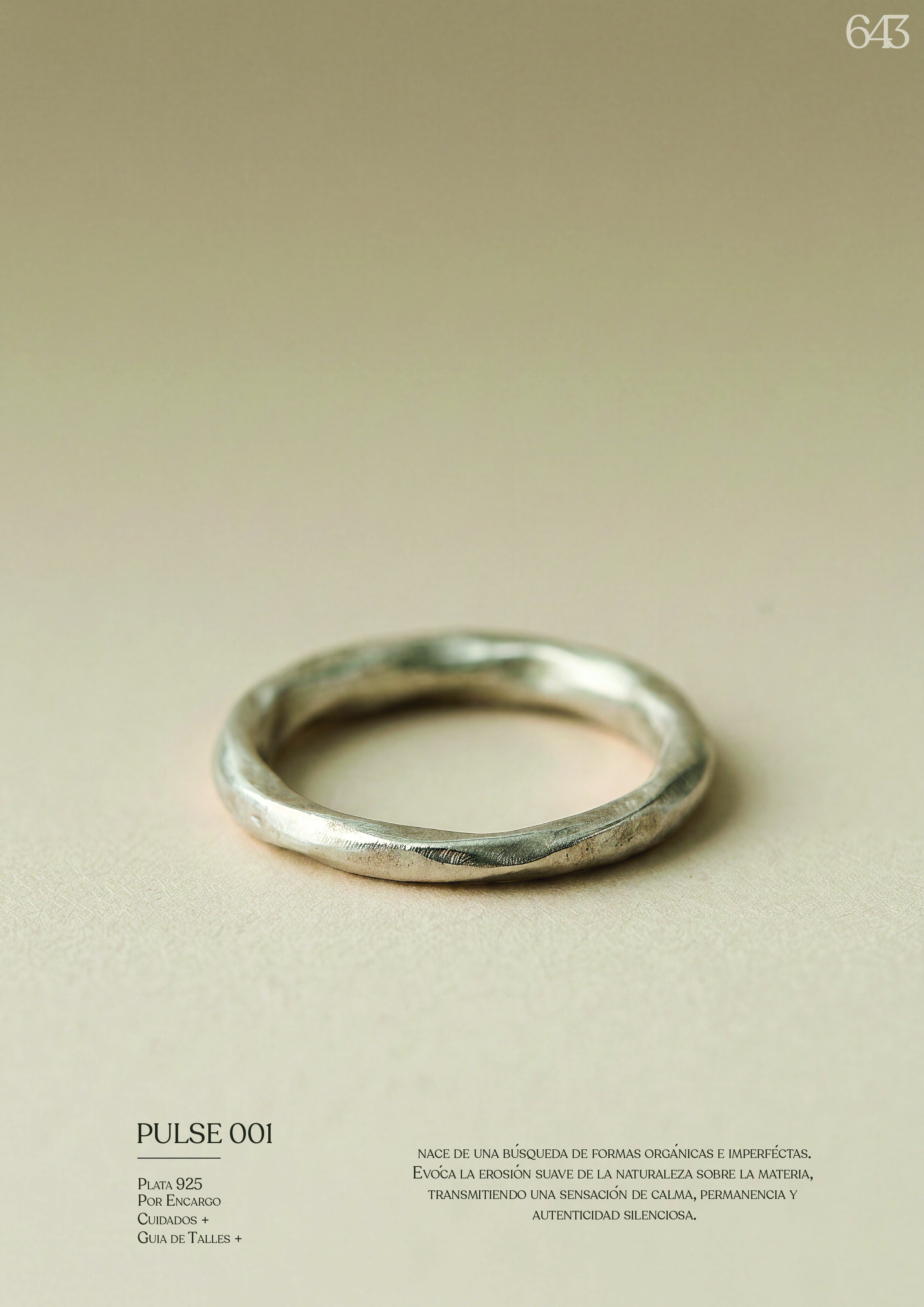 Pieza editorial 643 — plata 925 superficie